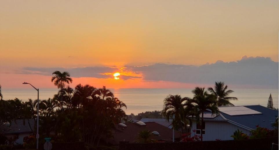Komohana Hale Llc Kailua-Kona Extérieur photo